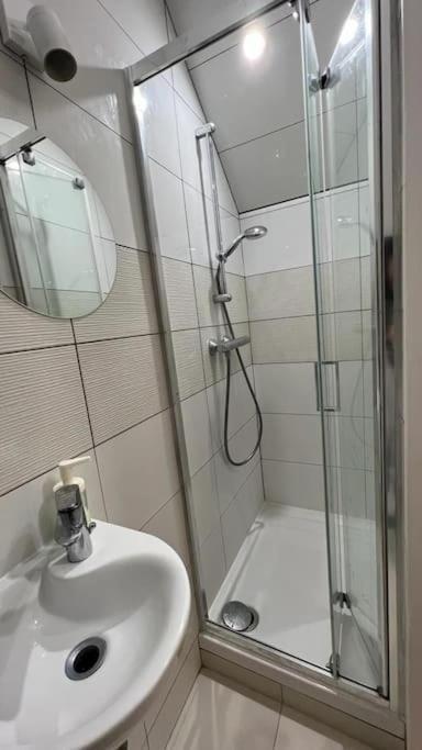 Petite Maison De Pecheur Au Coeur D'إتريتا المظهر الخارجي الصورة